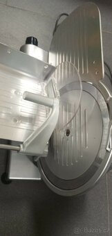 Nářezový kráječ Beckers profi - 250 mm - 5