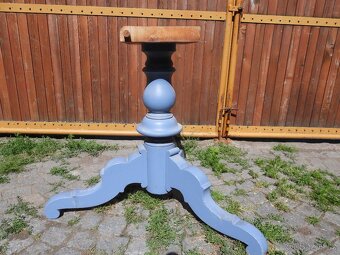 STARŠÍ KULATÝ STŮL - 5