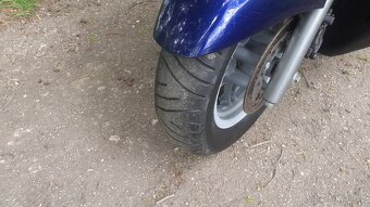 Suzuki Burgman 150 - 5