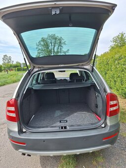 Octavia Scout 1,9 tdi 103kw r.2008 - 5