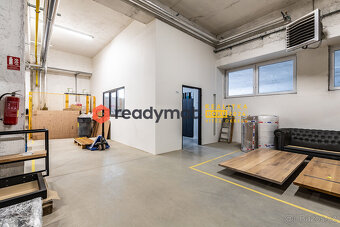 Pronájem, Skladové prostory v průmyslovém areálu, 950 m², Ho - 5
