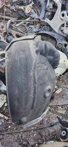 Leve predni nadkoli podbeh audi a6 4g predface - 5