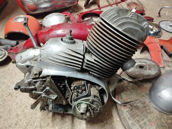 Jawa 250 - 5