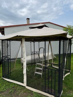 Zahradní Altánek - 5