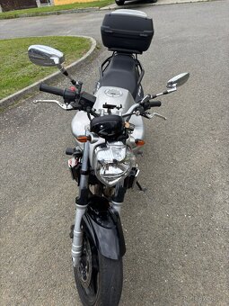 Yamaha FZ6 - 5