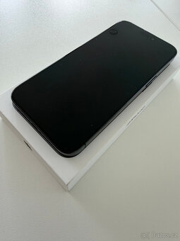 iPhone 15 Pro Max 256GB Black Titanium v záruce - 5