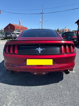 Ford Mustang 3.7L V6 224 kW - 5