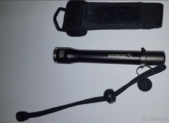 LED svítilna baterka SUNWAYMAN R20A, příslušenství, pouzdro - 5