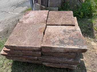 stará kamenná dlažba zápražáky 8 m2 - 5