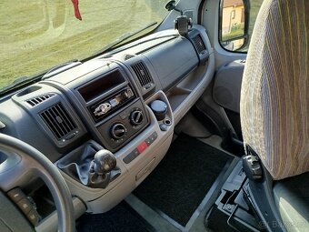 Obytný Automobil - 5