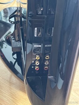 Samsung LE32R87BD - 5