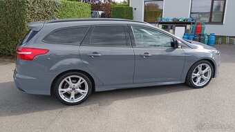 Ford Focus 2.0TDCI 136 KW ST - 5
