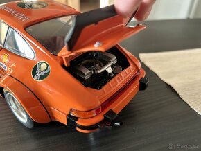 Porsche 934 RSR 1:18 Schuco - 5