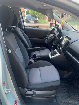 Mazda 5 - 5