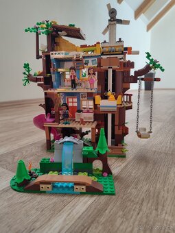 Lego - Dům přátelství na stromě - 5