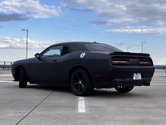 Dodge Challenger 3.6 V6 2018 | NEBOURANY 155000km | TOP STAV - 5