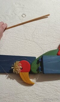 Závěsná dekorace dřevěný papoušek - velký - 5