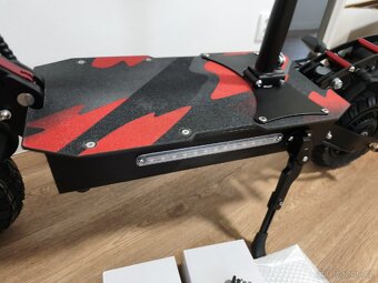 Elektrokoloběžka boyueda - 5