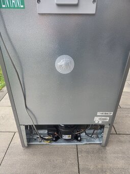 Malý mrazák Candy - 5