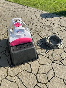 Prodám téměř nový bazénový vysavač BWT D100 - 5