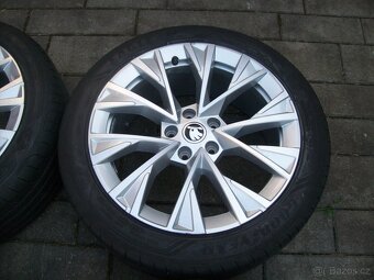 Alu kola Superb III Passat B8 18" letní GY F1 235.45.18 - 5