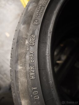 235/40R18 95Y Continental Premium Contact 6 - 5