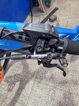 CUBE Stereo Hybrid 140 HPC Actionteam 750 - 5