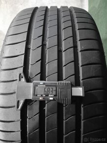 4ks letni 215/45/16 Kumho - 5