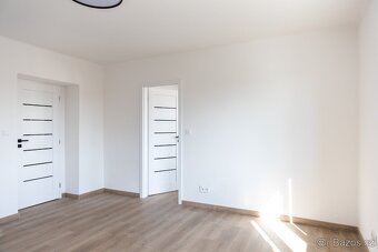 Byt 2KK , 53m2 Rovensko p. Troskami - 5
