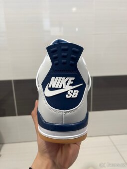 Jordan 4 SB Navy - 5