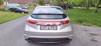 Honda Civic 1.8i Sport 6kvalt - 5