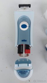 Dámský holicí strojek Braun LS 5160, modrá - 5