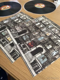 Led Zeppelin – Physical Graffiti - 5