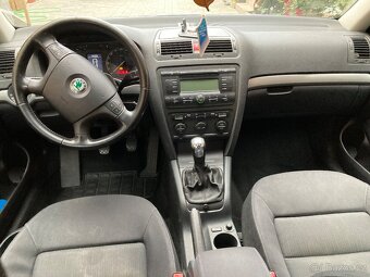 Škoda Octavia 2 1.9 TDi 77kw - 5