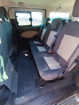 Ford Tourneo Custom 2.2TDCi 92 kW,9 míst - 5