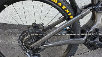 Specialized Turb Leo Epert - Carbon - 5