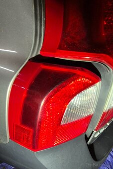 Zadní světla Volvo XC70 - 5
