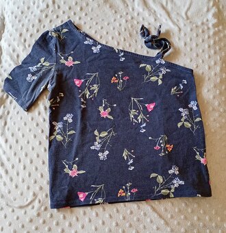 Trička vel. 146-152 - 5