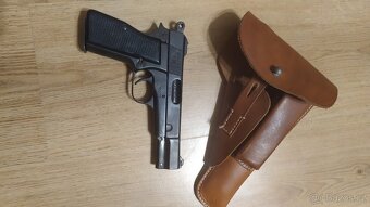 Replika pistole HP 35 - 5