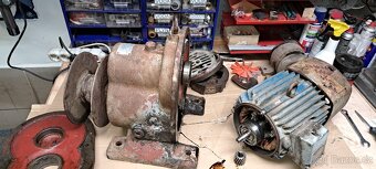 Elektromotor s převodovkou 2,2 kw - 5