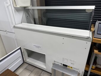 Výdejník s mrazákem na kopečkovou zmrzlinu FRAMEC J7 - 5