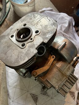 ČT 125/516 nový motor + nádrž - uloženky - 5