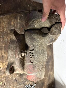 Svěrák York 125 - 5