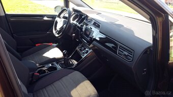 VW Touran 2.0 Tdi-110kw,Highline, Webasto,Led svetla - 5