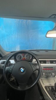 Bmw e90 320i - 5