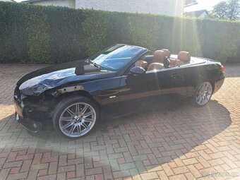 BMW 320i cabrio e92 - 125kW, jen 128tis km, krásný stav - 5