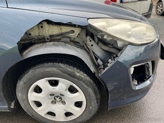 Peugeot 308 kombi 1.6 HDi 68kW facelift 10/2012 - 5