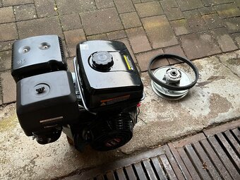 Motor Loncin 389 cc, 4-takt - 5