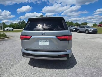 Toyota Sequoia 2024 - 5