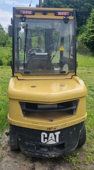 vysokozdvižný vozík Cat DP35N - 5